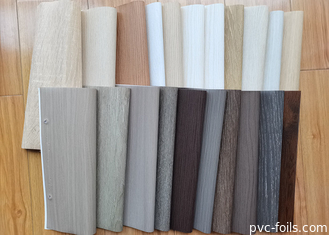 Bộ phim mạ PVC chất lượng cao với hiệu ứng hạt gỗ cho hồ sơ cửa