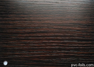 Phim trang trí PVC màu gỗ óc chó sẫm màu cho bề mặt nội thất tự dính