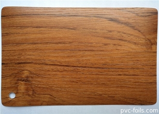 Tấm màng nhựa PVC vân gỗ sồi vàng cho cửa tủ bếp
